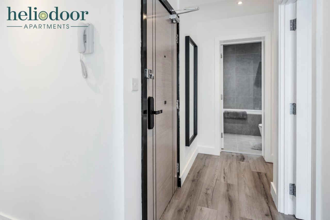Milton Keynes Apartments, Sleeps Up To 5, Free Parking, Free Wifi & Movies, 7 Mins Drive To Milton Keynes Central Station For Direct Trains To London & The North Exterior photo