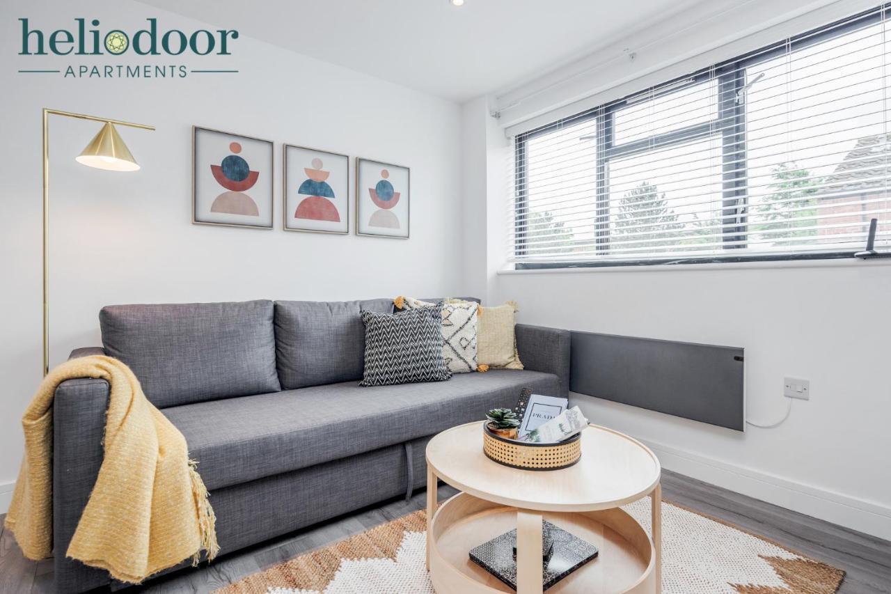 Milton Keynes Apartments, Sleeps Up To 5, Free Parking, Free Wifi & Movies, 7 Mins Drive To Milton Keynes Central Station For Direct Trains To London & The North Exterior photo