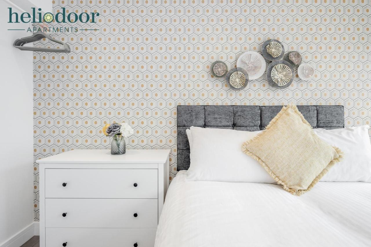 Milton Keynes Apartments, Sleeps Up To 5, Free Parking, Free Wifi & Movies, 7 Mins Drive To Milton Keynes Central Station For Direct Trains To London & The North Exterior photo