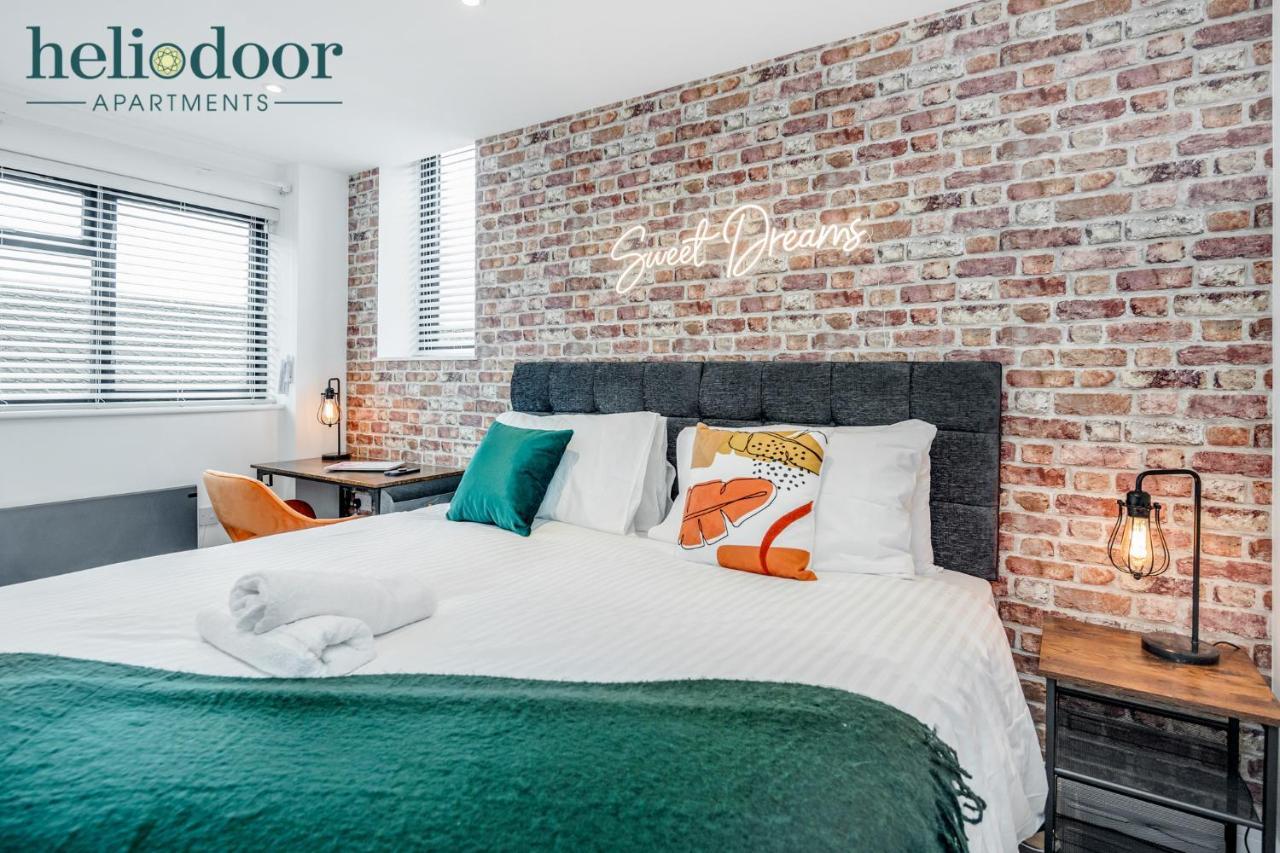 Milton Keynes Apartments, Sleeps Up To 5, Free Parking, Free Wifi & Movies, 7 Mins Drive To Milton Keynes Central Station For Direct Trains To London & The North Exterior photo